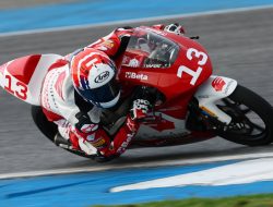 Pebalap Muda Astra Honda Tampil Kencang di Laga Pembuka Moto4 Asia Cup Buriram