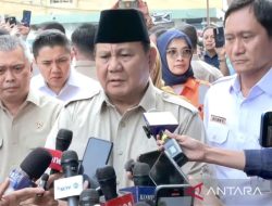Presiden Prabowo Jenguk Korban Kecelakaan KA Argo Bromo di RSUD Bekasi