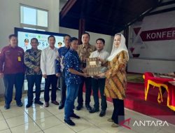 Pemkab Natuna hibahkan tanah kepada 57 kepala keluarga