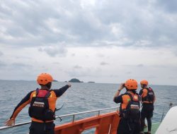 SAR cari penumpang KMP Bahtera Nusantara terjatuh di perairan Bintan