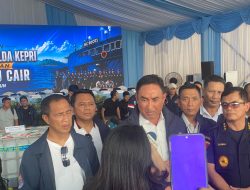 Tim Gabungan Amankan Kapal MV Ocean Porter di Perairan Karimun, Bawa 2,6 Ton Sabu Cair Senilai Rp8,5 Triliun