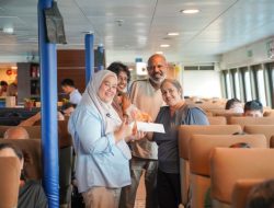 HARRIS Hotels dan Sindo Ferry Hadirkan Pengalaman Wisata Sejak di Atas Kapal
