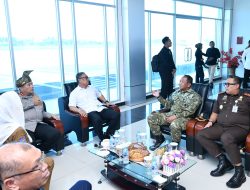 Danlanud Raden Sadjad Sambut Kapolda Kepri dalam Kunjungan Kerja di Natuna