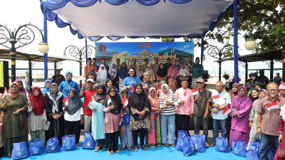 HUT ke-81 TNI AL: Kodaeral IV Warnai Rumah Warga Pulau Penyengat