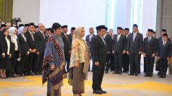 Destry Damayanti resmi menjadi Gubernur BI setelah dilantik bersama Aida S. Budiman dan Solikin M. Juhro untuk masa jabatan lima tahun.