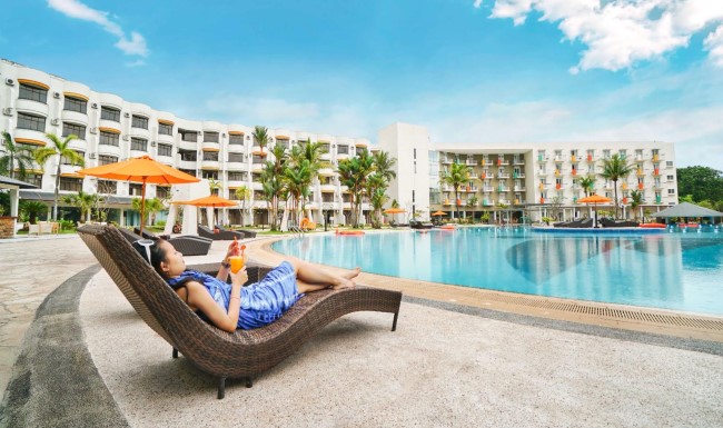 HARRIS Resort Waterfront Batam merayakan 24 tahun Ascott Star Rewards dengan diskon kamar 24 persen dan giveaway voucher menginap gratis.