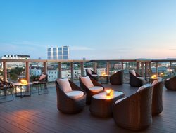 VAMPIRE’S KISS: Halloween Romantic Dinner Hadir di Grand Mercure Batam Centre