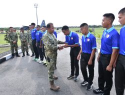 Danlanud RSA Berangkatkan Delapan Casis Bintara TNI AU, Putra Natuna Menuju Seleksi Pusat