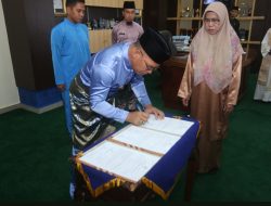 Lantik 31 Pejabat Fungsional dan Ambil Sumpah PNS, Aneng Tekankan Integritas dan Pelayanan Publik