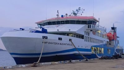 Kapal RoRo Docking, Warga Tambelan Kehilangan Pilihan Transportasi