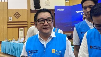 Kwin Fo Minta Penyedia Air Bersih di Batam Siapkan Genset!