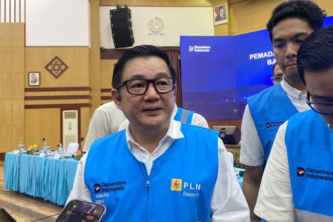 Direktur Utama PT PLN Batam, Kwin Fo (f-antara)