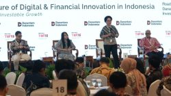 Direktur Enterprise & Business Service Telkom Veranita Yosephine saat menyampaikan paparan dalam sesi panel “The Future of AI in Indonesia” pada rangkaian Road to Danantara Technology Innovation Investment Forum (DTIIF) 2026 di Auditorium Wisma Danantara Indonesia, Jakarta, Kamis (8/10).
