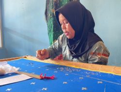 Jaga Warisan Melayu Tudung Manto di Ujung Negeri