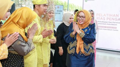 Perkuat Keterampilan dan Pelestarian Budaya melalu pelatihan Tata Rias Pengantin Melayu